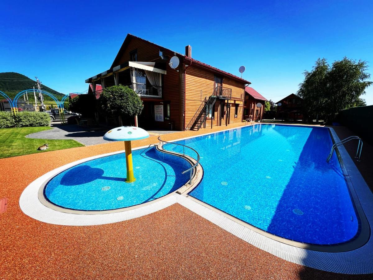 Gorodok Vila Myhove Exterior foto